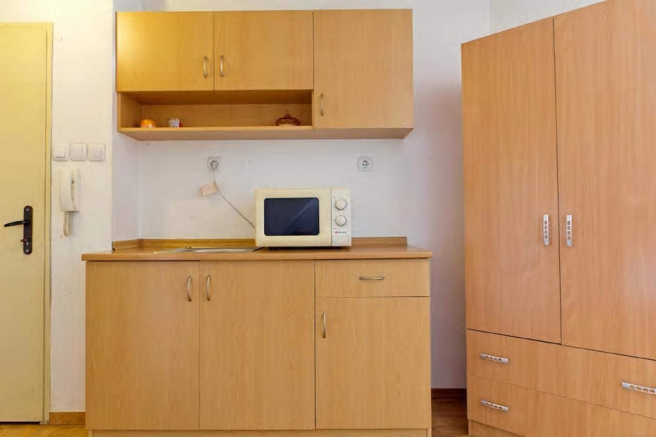 Stay Nexus Near Airport Sofia Exterior photo